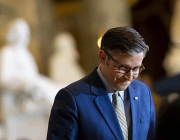 Un grupo de senadores de EE.UU. negocia un acuerdo migratorio bipartidista