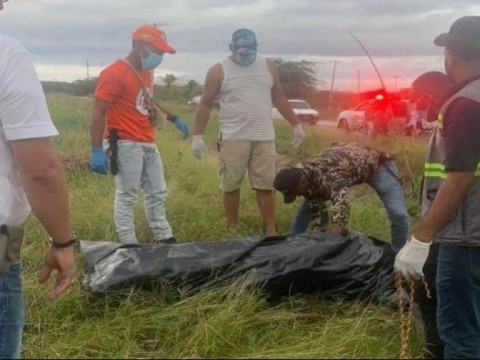 Hallan cuerpo sin vida cerca del canal de riego en Navarrete