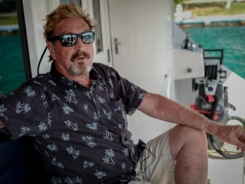 Encuentran muerto a muerto a John McAfee en su celda de una prisi&oacute;n en Barcelona