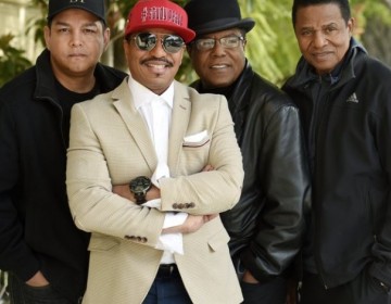 Hermanos defienden a Michael Jackson ante nuevo documental