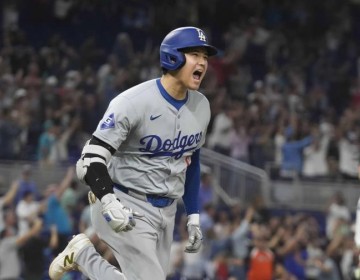 Shohei Ohtani crea el club 50-50 en juego de 10 empujadas