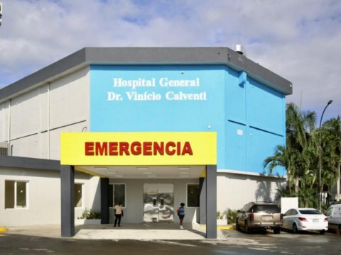 Dos polic&iacute;as que integraban banda de delincuentes entre los seis muertos de Los Alcarrizos