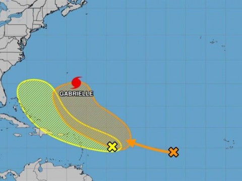 Gabrielle gana fuerza en el Atl&aacute;ntico; dos ondas tropicales en vigilancia por posible cercan&iacute;a a RD