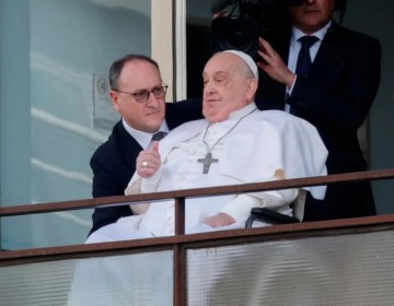 Incertidumbre ante la convalecencia del papa Francisco en el Vaticano
