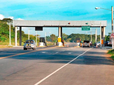 Ponen fin a &laquo;peaje sombra&raquo; en Autopista de Saman&aacute;