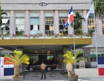 Cerca de 150 mil empleados de distritos municipales tienen dos meses sin seguro médico