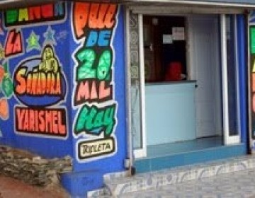 Abinader declara de inter&eacute;s nacional la regularizaci&oacute;n de las bancas de loter&iacute;as