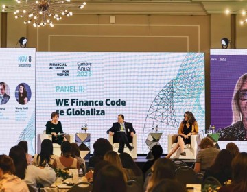 El sector financiero firma convenio para apoyar mujeres emprendedoras