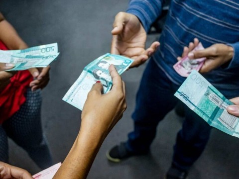 Flexibilizan requisitos para las cuentas b&aacute;sicas de ahorro