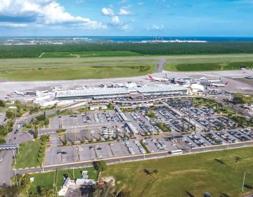 Gobierno extiende al 2060 la concesi&oacute;n de Aerodom que venc&iacute;a en 2030