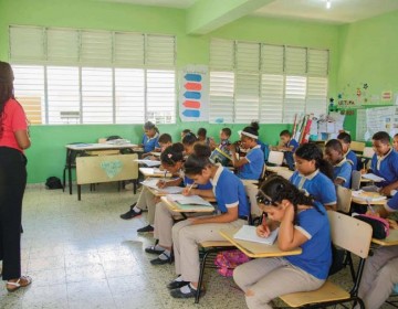 Mejoras en el sistema educativo y quejas de maestros marcaron el inicio del a&ntilde;o escolar