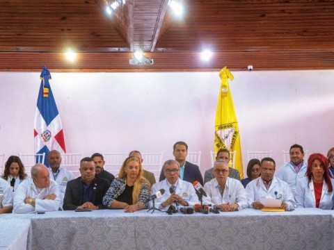 M&eacute;dicos alertan de posible brote de dengue y llaman a tomar medidas urgentes