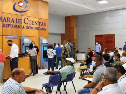 Juicio pol&iacute;tico para C&aacute;mara de Cuentas enfrenta a partidos