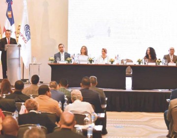 Partidos pol&iacute;ticos: JCE reacciona tarde al proselitismo