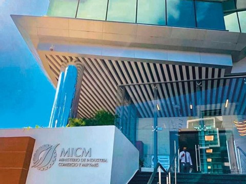 Industria y Comercio comenz&oacute; a pagar arrendamiento de edificio en violaci&oacute;n al contrato
