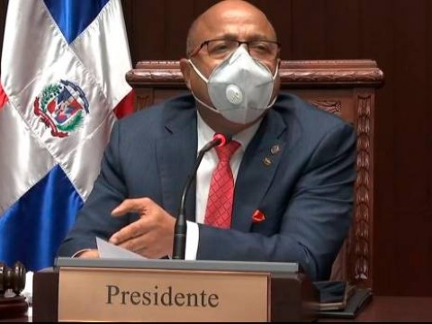 Pacheco no volver&aacute; a aspirar jam&aacute;s ni a diputado ni a senador