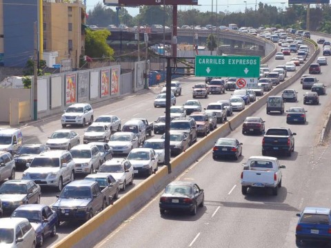 La oposici&oacute;n cuestiona inspecci&oacute;n de veh&iacute;culos se realice con alianza p&uacute;bico privada