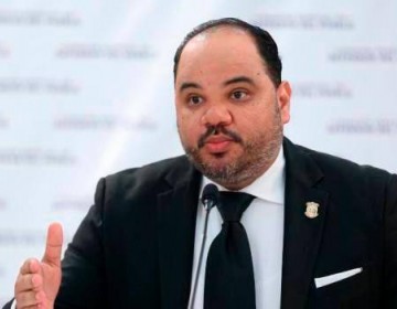 &ldquo;Desde el punto de vista &eacute;tico cumplo absolutamente todo para ser defensor del pueblo&rdquo;