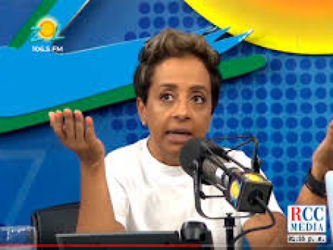 Zoila Luna dice no le interesa trabajar en el Estado