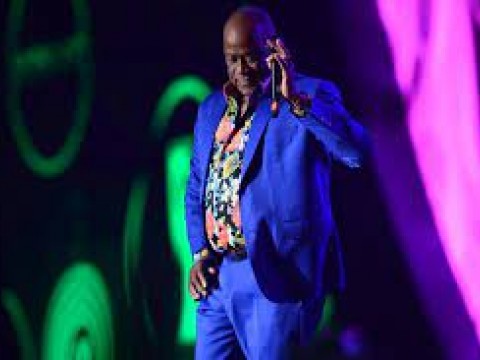 Congreso de EE.UU rendir&aacute; homenaje p&oacute;stumo al icono del merengue Johnny Ventura