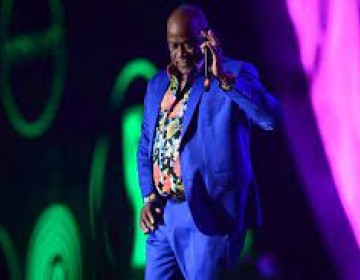 Congreso de EE.UU rendir&aacute; homenaje p&oacute;stumo al icono del merengue Johnny Ventura