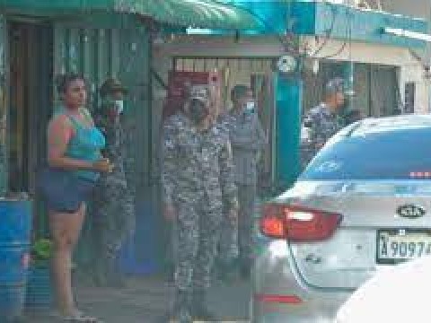 Agente policial mata joven por &ldquo;error&rdquo;