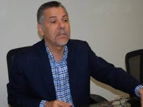 &ldquo;Es duro decirles que por algunos meses m&aacute;s vamos a tener algo de basura" dice Manuel Jim&eacute;nez 
