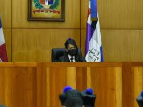 Red de Adán Cáceres tenía un servidor de 60 terabytes con información confidencial de cuerpos castrenses, dice PGR