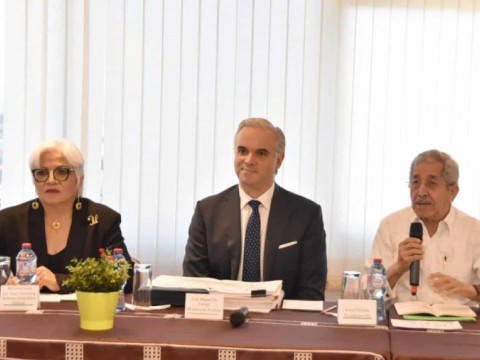 Avanzan para modificar el C&oacute;digo de Trabajo sin tocar cesant&iacute;a, dice ministro