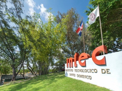 Realizan seminario &ldquo;La inteligencia artificial: impacto en la ense&ntilde;anza de los idiomas&rdquo;