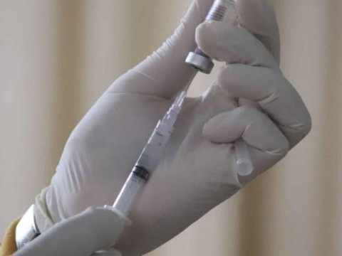 Reino Unido aprueba una inyecci&oacute;n pionera para tratar el c&aacute;ncer en siete minutos