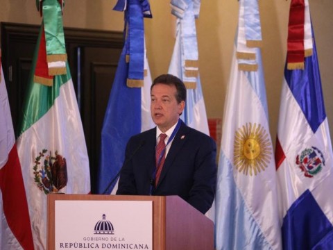 Ito Bison&oacute; sobre miner&iacute;a: es necesario enfrentar desaf&iacute;os entre lo medioambiental y lo econ&oacute;mico