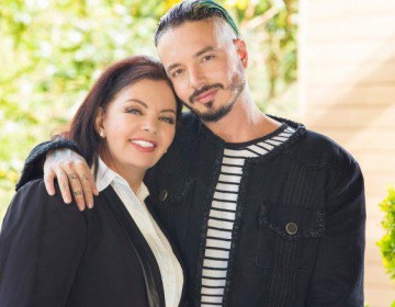 Madre de J Balvin fue hospitalizada de urgencia; el artista suplica que oren por ella