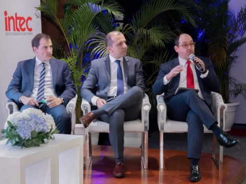 El gobierno tiene unas 14 iniciativas para proyecto en alianzas p&uacute;blico-privadas