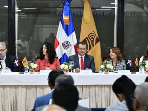 JCE capacita a candidatos para motivarlos a ser transparentes en el reporte de gastos de campa&ntilde;a