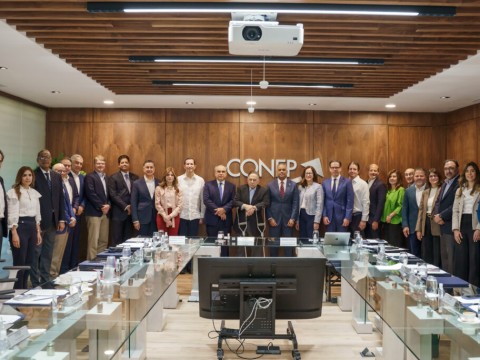 Conep reitera necesidad de despolitizar el tema el&eacute;ctrico