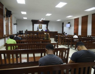 El juez Jos&eacute; Alejandro Vargas se re&uacute;ne con abogados de los 10 acusados de corrupci&oacute;n
