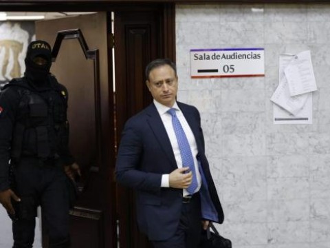 Jean Alain Rodr&iacute;guez inicia su defensa por acusaci&oacute;n soborno, corrupci&oacute;n y lavado de activos