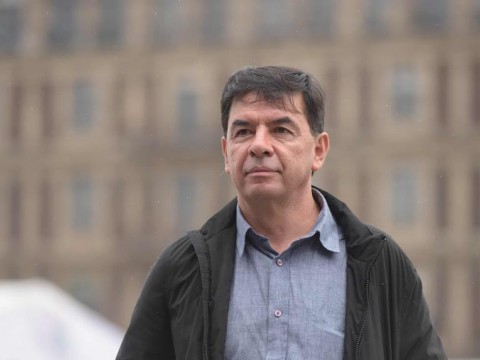 Gobierno de M&eacute;xico afirma estar "bajo asedio" por espionaje de EEUU