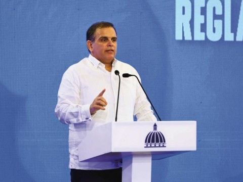 Ley de Responsabilidad Fiscal pone tope al gasto p&uacute;blico