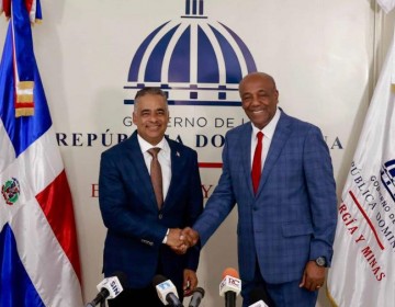 Joel Santos al asumir como ministro de Energ&iacute;a y Minas: "Estamos en un periodo de reformas"