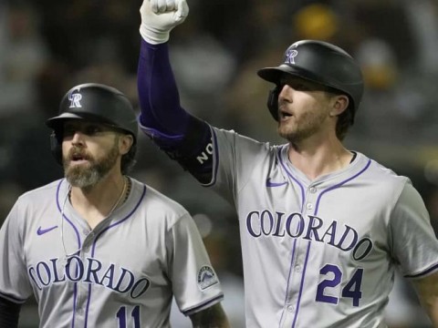 Jonr&oacute;n de McMahon en la entrada 12 da triunfo a Rockies sobre Atl&eacute;ticos