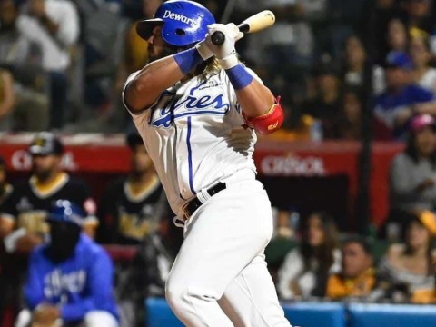 Alfaro deja en el terreno a las Aguilas Cibae&ntilde;as