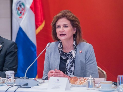Vice Presidenta Raquel Pe&ntilde;a, sostiene encuentro Con Ejecutivos De Centros Educaci&oacute;n Superior.