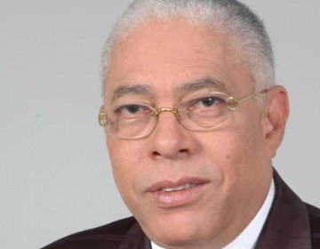 Abinader designa al periodista Juan TH miembro del Consejo Directivo del Indotel