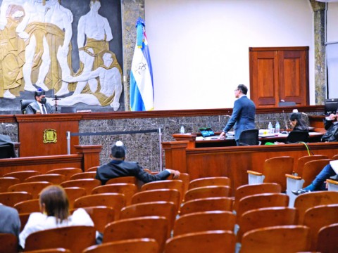 Juez deja en estado de fallo el pedido de jucio de fondo a Jean Alain