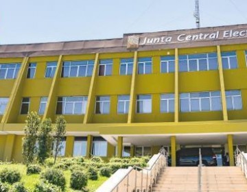 JCE invertir&aacute; RD$25 millones en la readecuaci&oacute;n de su centro de datos en Inform&aacute;tica