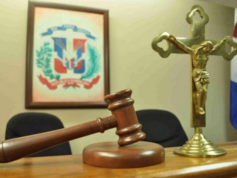 Dictan 30 a&ntilde;os de prisi&oacute;n a hombre que asesin&oacute; a mujer para que no testificara en su contra