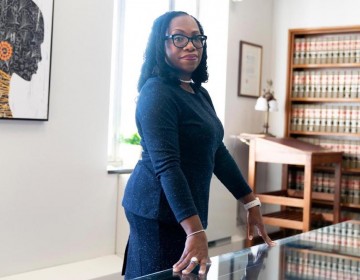 Biden nombrar&aacute; a Ketanji Brown Jackson a la Corte Suprema