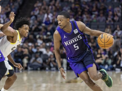 Kevin Huerter anota 26 puntos y lidera a los Kings en la paliza sobre Jazz